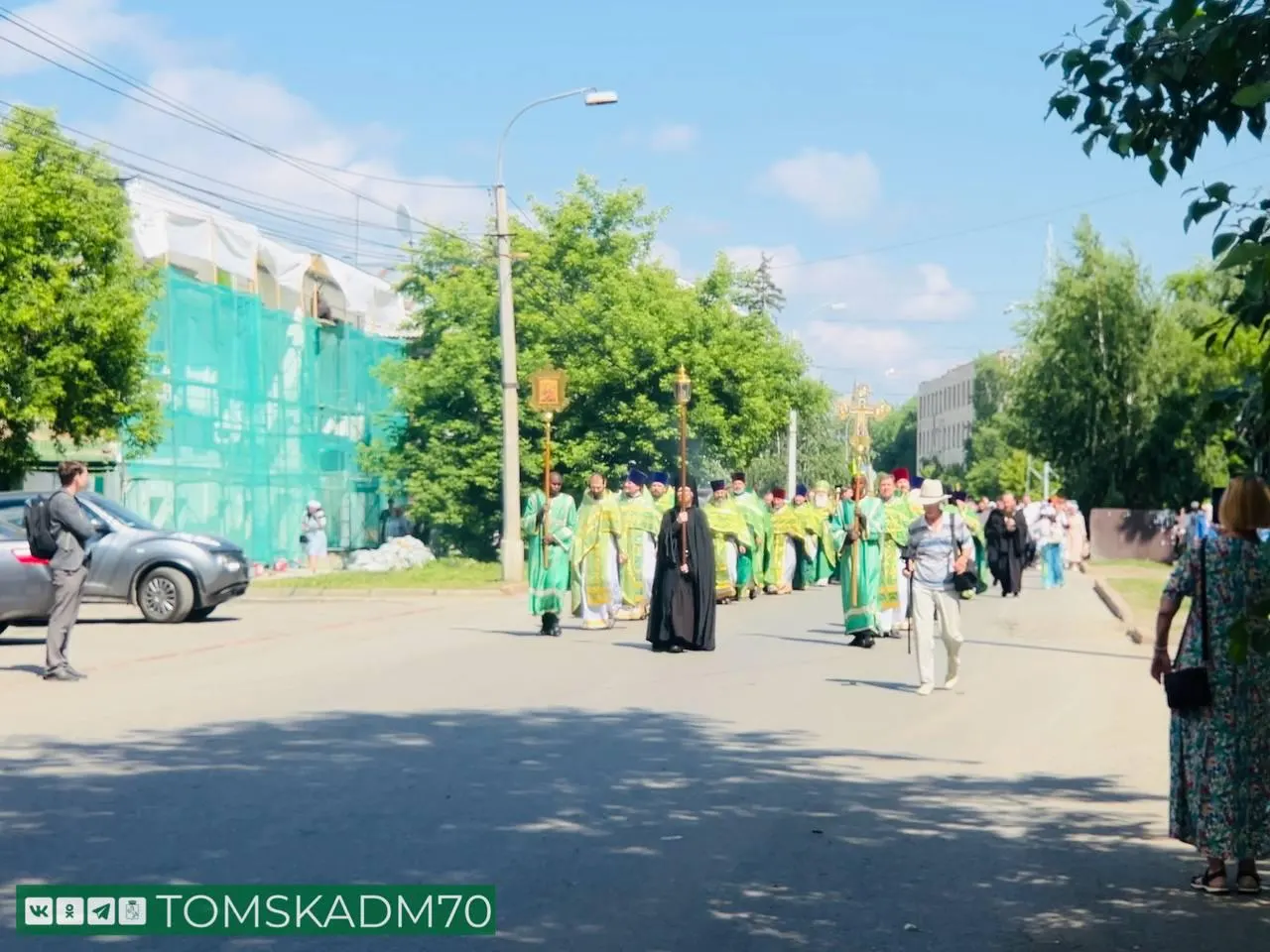 В Томске 24 мая с 11:30 до 13:00 будут действовать временные ограничения движения: шествие пройдет от площади Ленина до Ново‑Соборной, изменятся маршруты троллейбусов и трамвая.