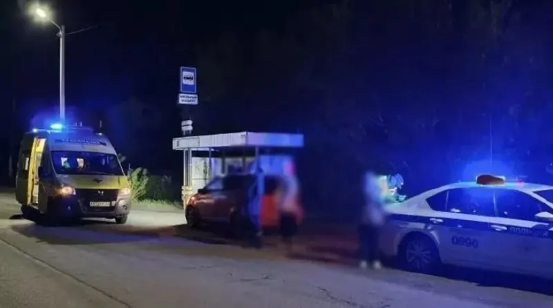 На улице Малоенисейской подросток на питбайке получил травмы и был доставлен в больницу; его состояние — средней тяжести.