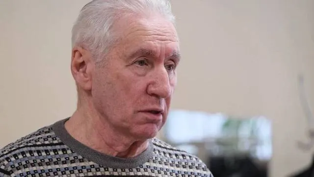 В медсанчасти СИЗО в Колпашеве умер бывший проректор Томского государственного архитектурно-строительного университета Владимир Вакс. Ранее ему дали четыре года за растрату; он ожидал рассмотрения апелляции. Официальные причины смерти пока не сообщаются.