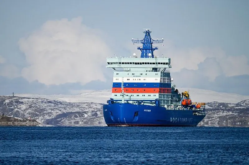 Верховный суд РФ рассмотрит жалобу по делу о банкротстве Мурманского морского пароходства. За пять лет из компании вывели сотни миллионов рублей, моряки остались без зарплат, кредиторы требуют почти миллиард субсидиарной ответственности.