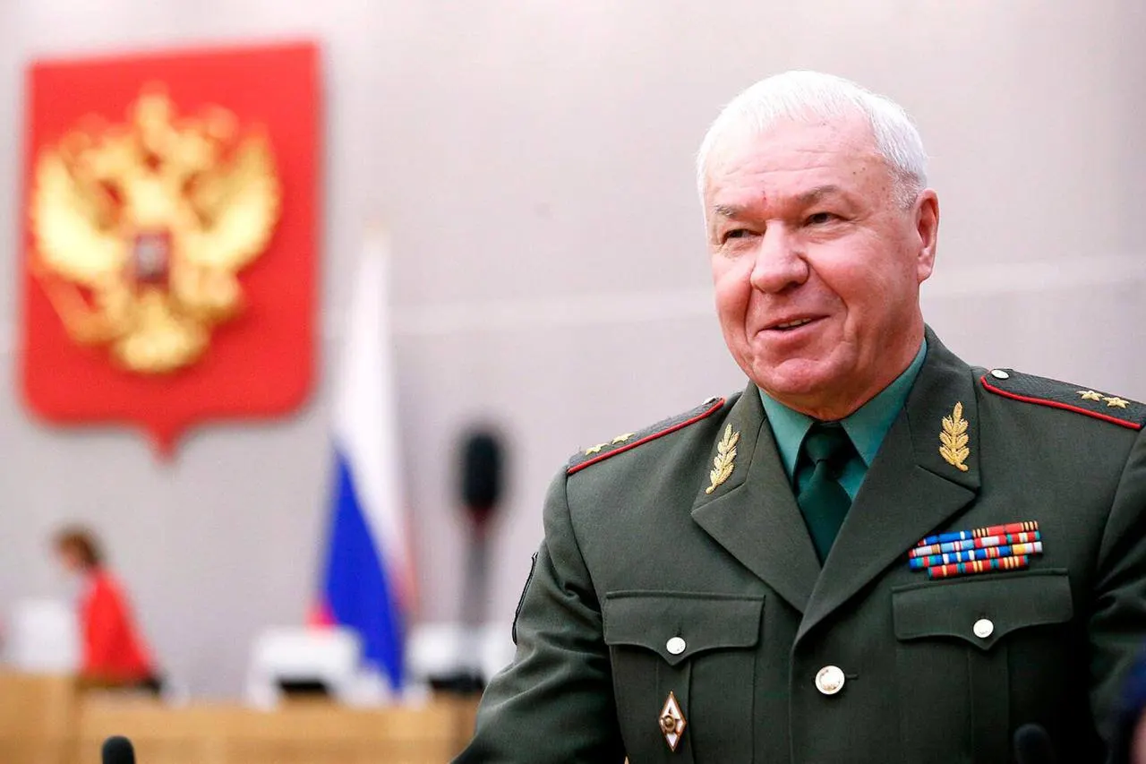 Соболев отметил, что регионы, в том числе Омск, выполняют планы по набору на контрактную службу, поэтому необходимости в мобилизации нет.