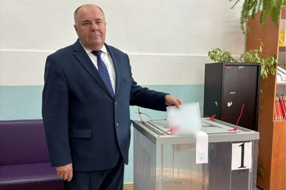 Тулунский городской суд удовлетворил иск прокурора и досрочно прекратил полномочия мэра Михаила Гильдебранта; решение ещё не вступило в законную силу.