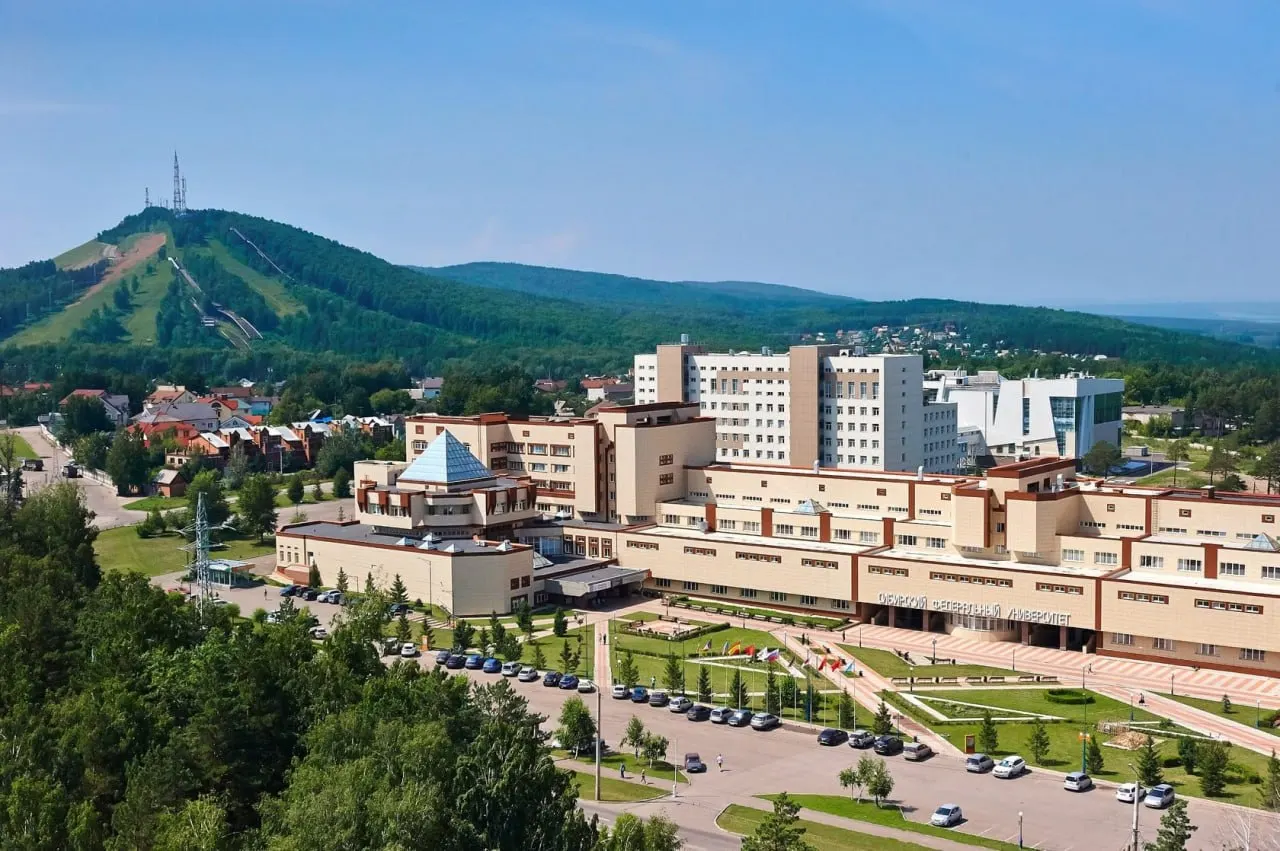 Государственные вузы Сибирского федерального округа опубликовали отчётность по доходам руководителей — рекорды по выплатам у руководителей СФУ и других краевых вузов.