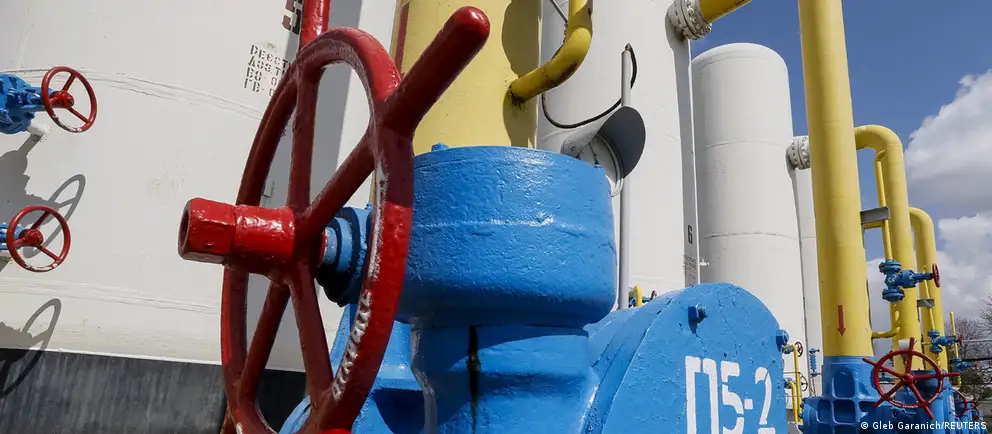Украина не продлила контракт на транзит газа, и с 1 января 2025 года транзит в Европу прекратился. Наибольшие последствия испытывает Молдова; другие европейские покупатели перенастроили поставки.