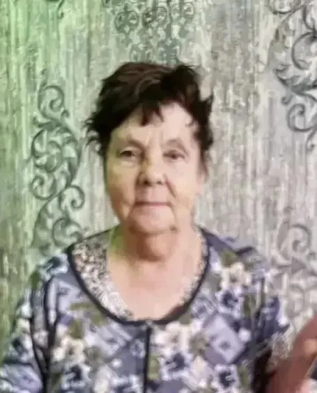 Полиция Слюдянского района просит помощи в поисках пенсионерки, ушедшей из дома в микрорайоне Южный и не вернувшейся.
