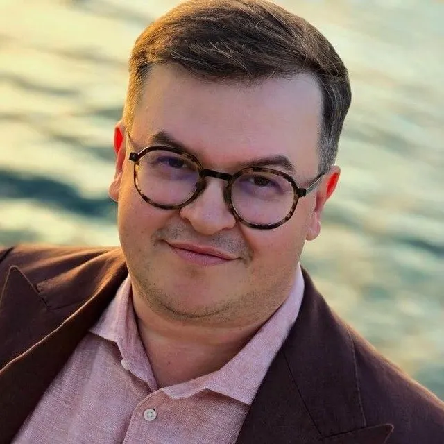 Станислав Андрейчук внесён в реестр «иностранных агентов», против него также возбуждено уголовное дело по статье о деятельности под иностранным влиянием. Андрейчук связывает действия ведомства с предстоящими выборами.