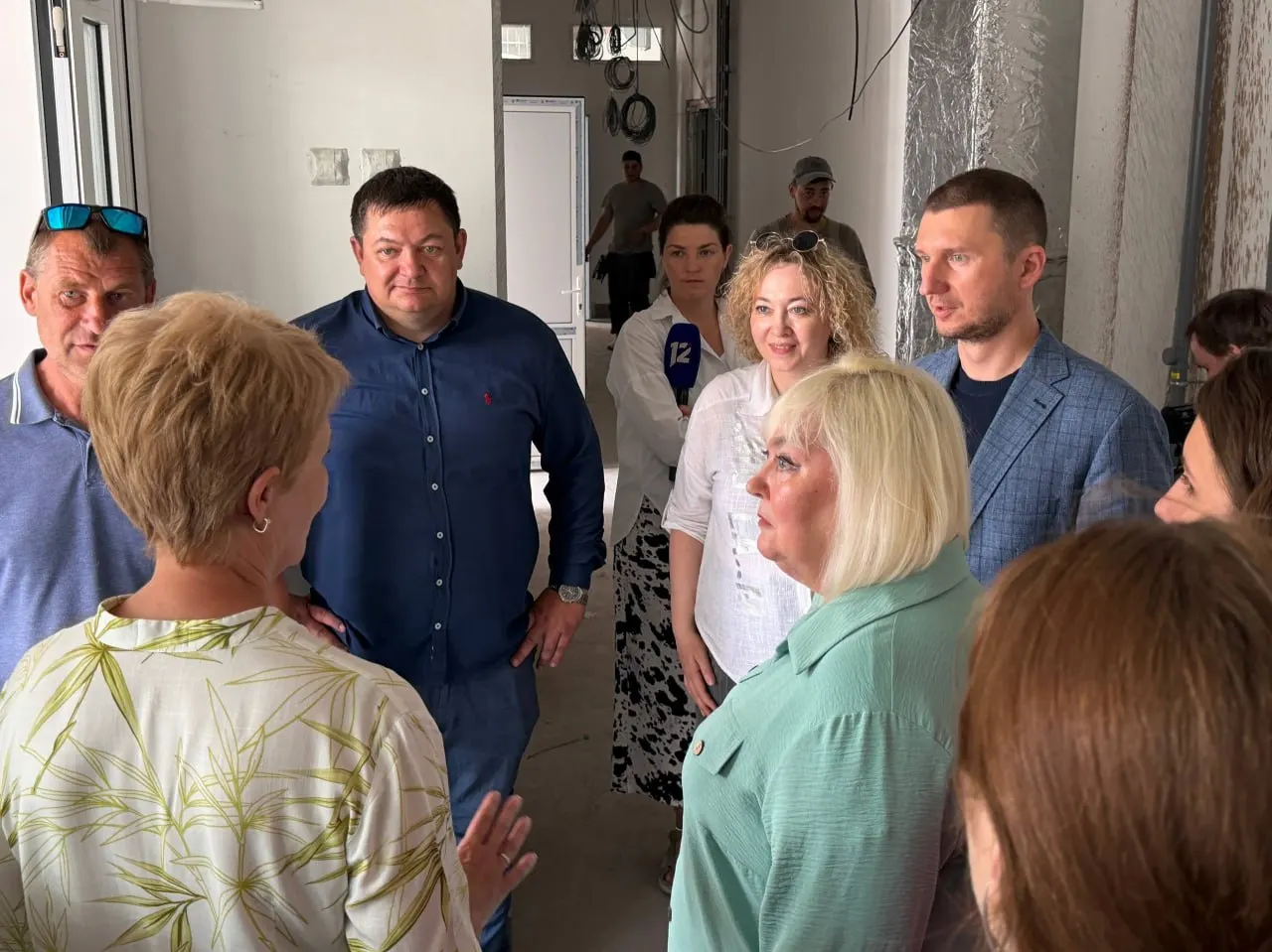 Гимназия №88 в Омске подходит к завершению капитального ремонта — депутаты городского Совета оценили работы и поручили успеть к 1 сентября.