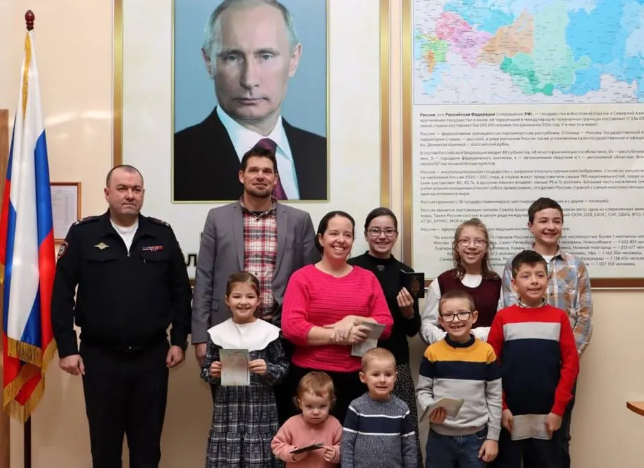 В 2025 году 1112 иностранцев оформили специальные упрощённые визы для переезда в Россию в рамках программы для лиц, разделяющих традиционные духовно‑нравственные ценности.
