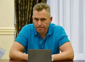 Совет Европейского союза объявил о дополнительных ограничительных мерах против России: в санкционный список включены более 80 человек и организаций, среди них экс-омбудсмен Павел Астахов и генпрокурор Александр Гуцан; также под санкциями оказались журналисты и блогеры.