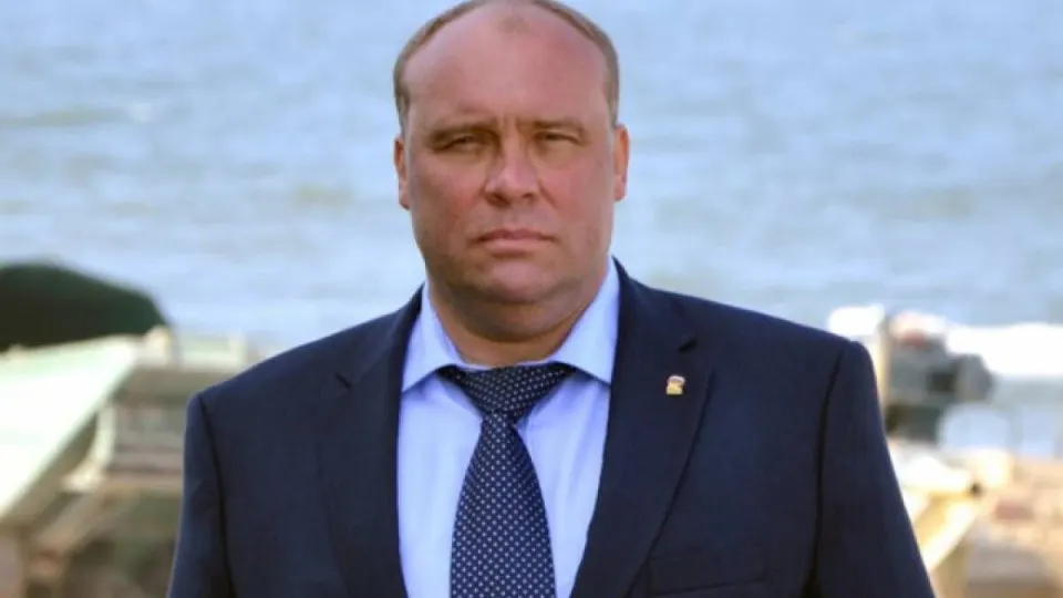 Член комитета Госдумы по обороне заявил, что российские силы могут атаковать объекты, где производятся беспилотники и ракеты для ВСУ, включая предприятия в Европе. Министерство обороны ранее опубликовало списки таких компаний, а данные по ночным атакам фиксируют рекордные объёмы применённых дронов.