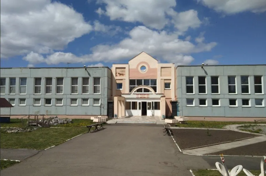 В детском доме на Южном в Кемерове у воспитанников отбирали паспорта, а также фиксировались случаи жестокого обращения. По делу о халатности начата доследственная проверка и возбуждено уголовное дело.