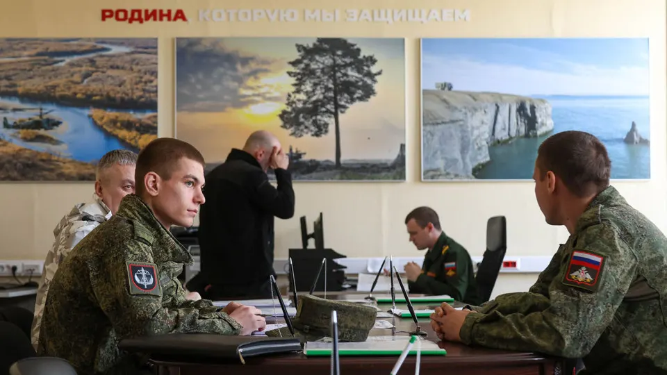 С 2023 года отмечается бурный рост регистраций рекламных и кадровых агентств. Часть новых ИП и фирм используется в схемах вербовки контрактников: от размещения объявлений и лидогенерации до продажи баз данных и посредничества.