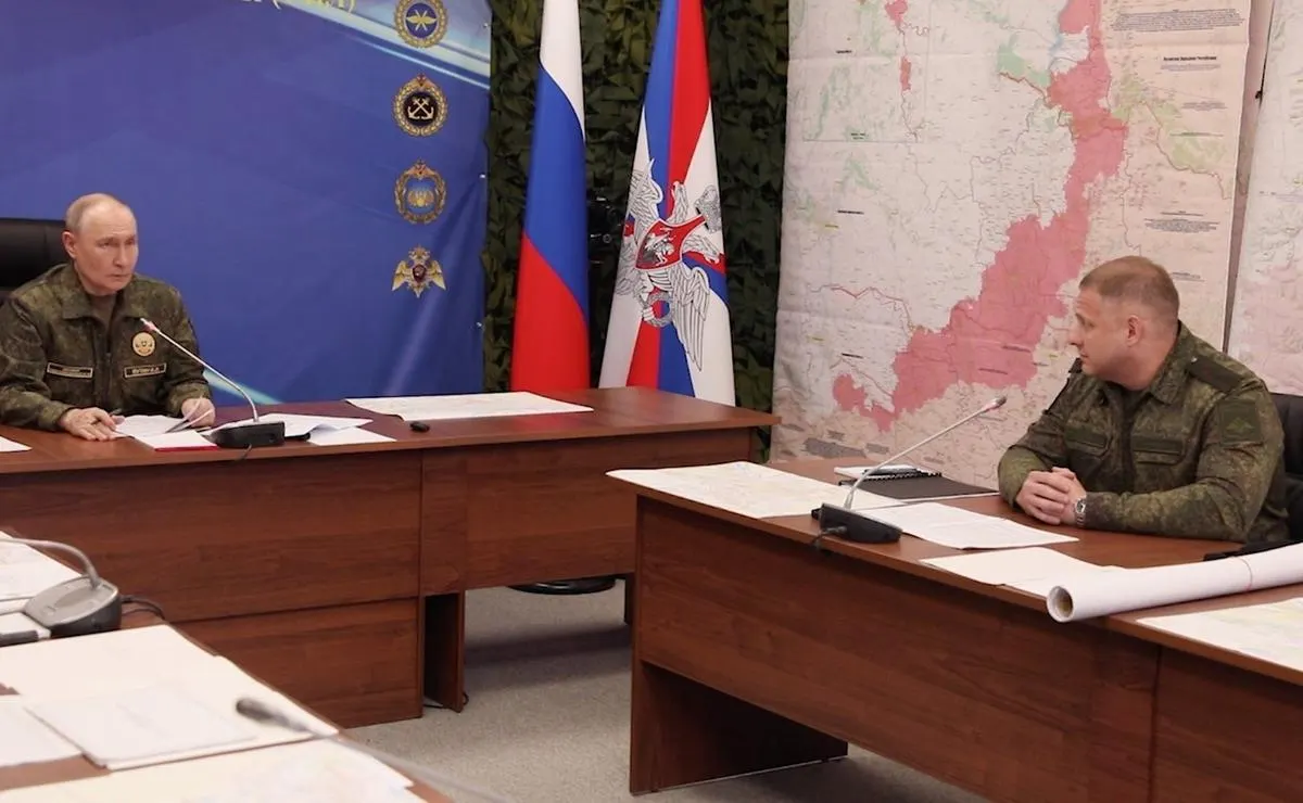 На совещании с Генштабом и командованием войск объявили о переходе под контроль РФ всей территории ЛНР, докладывали о «освобождении» 636 км² в июне и подтверждали взятие Константиновки. Обсуждались эвакуация мирных жителей и необходимость расширения «зоны безопасности».