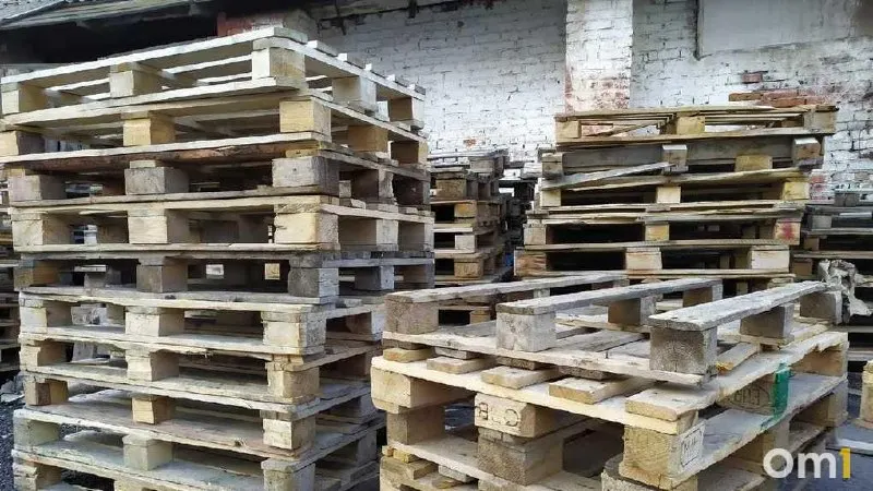 Мэрия объявила аукцион на аренду участка площадью 8 715 м² в 300 метрах севернее микрорайона; в перечне разрешённого использования указан только «склад (код 6.9)».