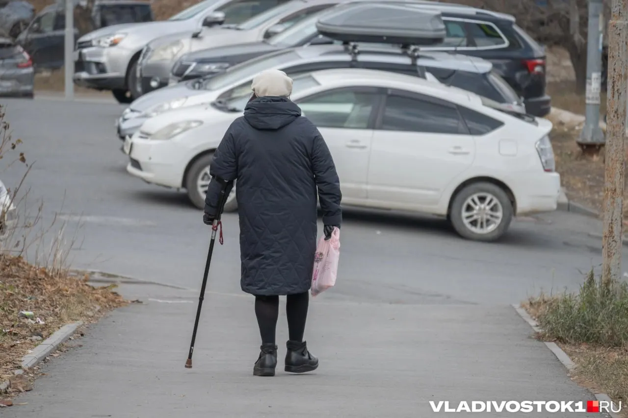 В Кузбассе суд признал виновной сотрудницу почты, которая, по версии следствия, забрала разовую выплату, предназначенную ветерану к юбилею Победы.