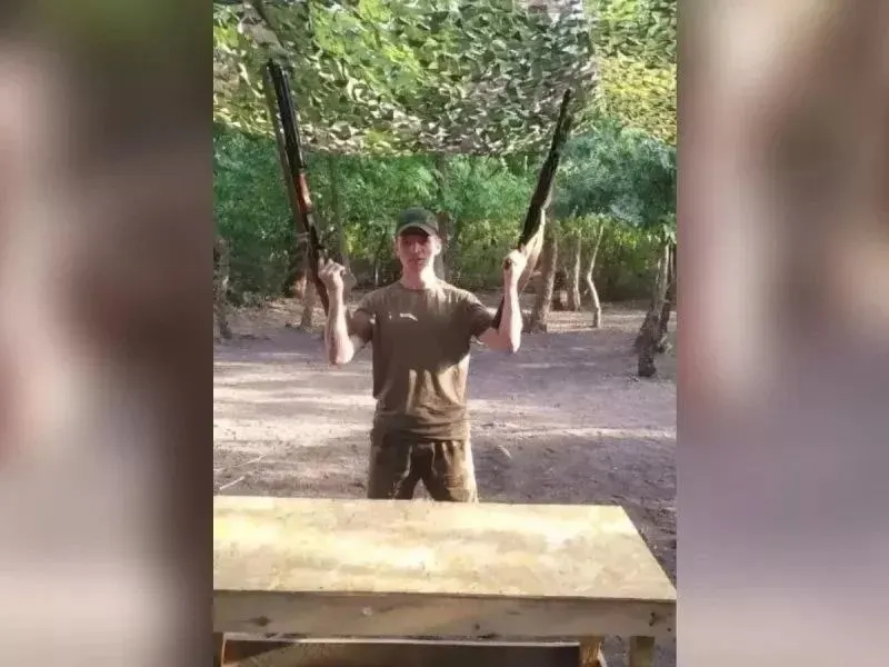 Прокуратура переквалифицировала дело в Малиновке с тяжкого вреда на покушение на убийство и требует ареста. Мужчине также предъявили обвинение в повторном пьяном вождении.