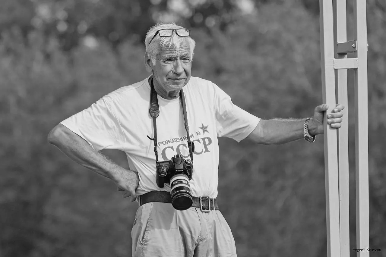 Алексей Игнатович долгие годы снимал события на Новосибирском ипподроме. Прощание запланировано на 9 июля в прощальном зале №1 на Немировича‑Данченко, 134.