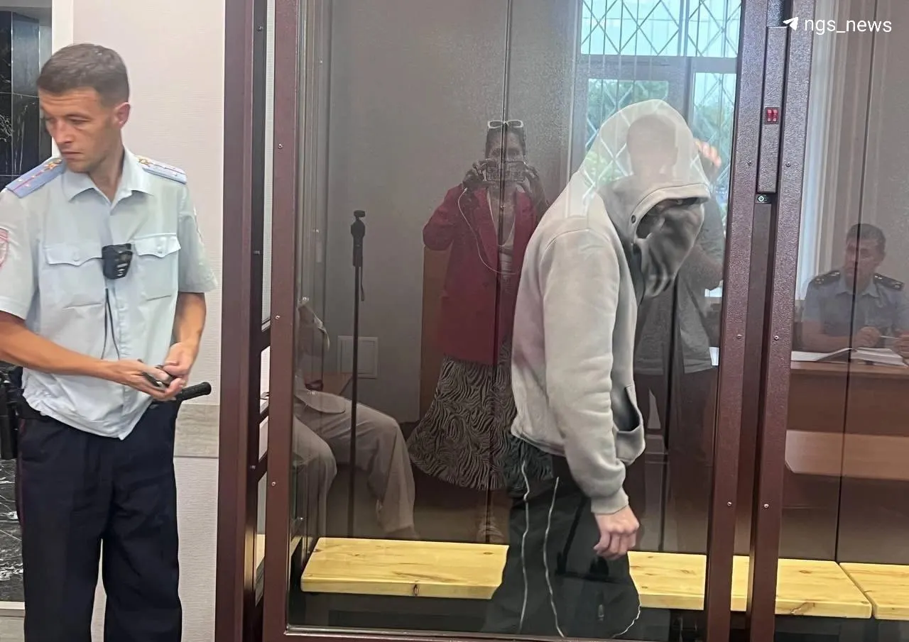 Суд назначил Виталию Зайцеву дополнительно 9 лет — в сумме он отбывает 20 лет 6 месяцев в колонии строгого режима.