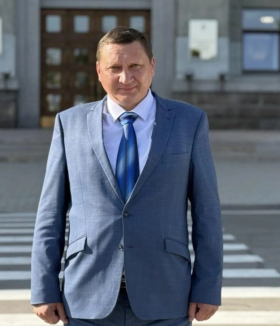 49‑летний Антон Протасов, ранее уже возглавлявший это министерство, официально назначен министром имущественных отношений Иркутской области.