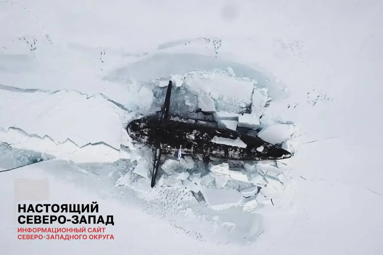Правительство исключило из Федерального плана статистических работ показатель доли современной военной техники в Арктической зоне. При этом в Мурманской области строят завод по беспилотникам, новые военные городки и планируют расширение соединений.