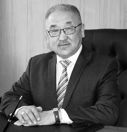 Бывший руководитель Осинского района Виктор Мантыков скончался 20 августа. Он возглавлял Осинский район 17 лет, был кандидатом педагогических наук и отличником народного просвещения, а также долгое время возглавлял Обусинскую школу, которая четыре раза становилась лауреатом Всероссийского конкурса «Школа года».