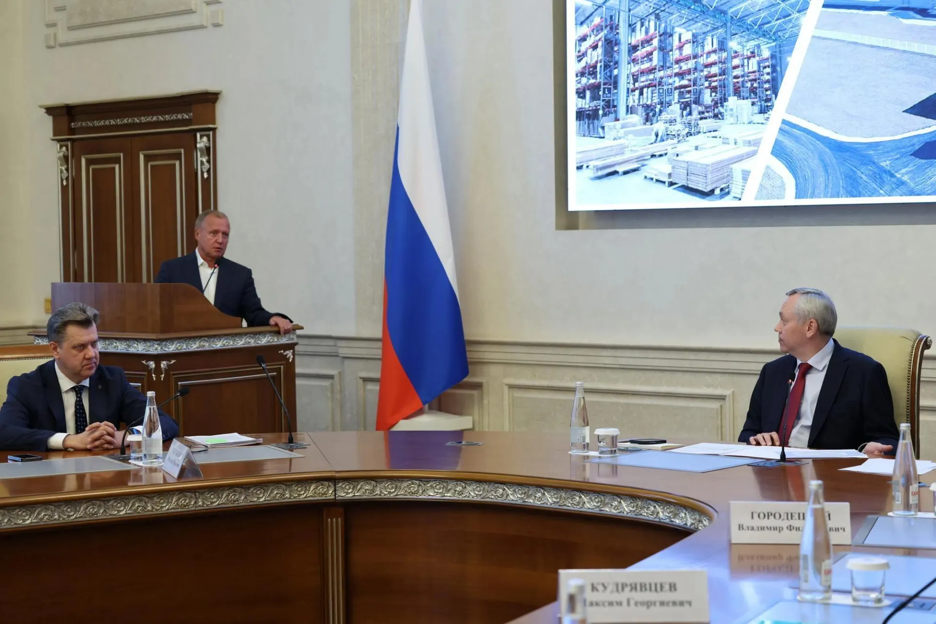 Инвестор — компания Eltex; запланированы инвестиции в размере 8 млрд рублей и создание 300 рабочих мест.