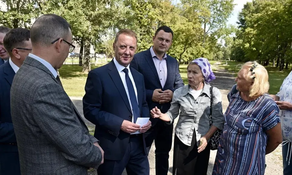 Благоустройство бульвара на улице Аванесова: примерно 900 метров длины и более 4 гектаров площади, работы будут осуществляться поэтапно.