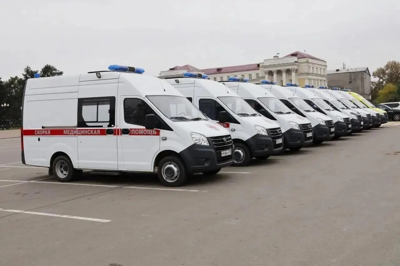 Более 1 млрд рублей выделят на закупку 196 машин скорой помощи по всей стране; Иркутская область получит часть этой поддержки.