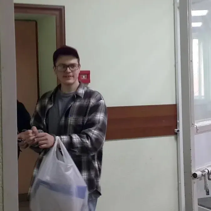 Новая волна обвинений связана с психолого-лингвистической экспертизой одного и того же разговора и может привести к лишению свободы до 12 лет.