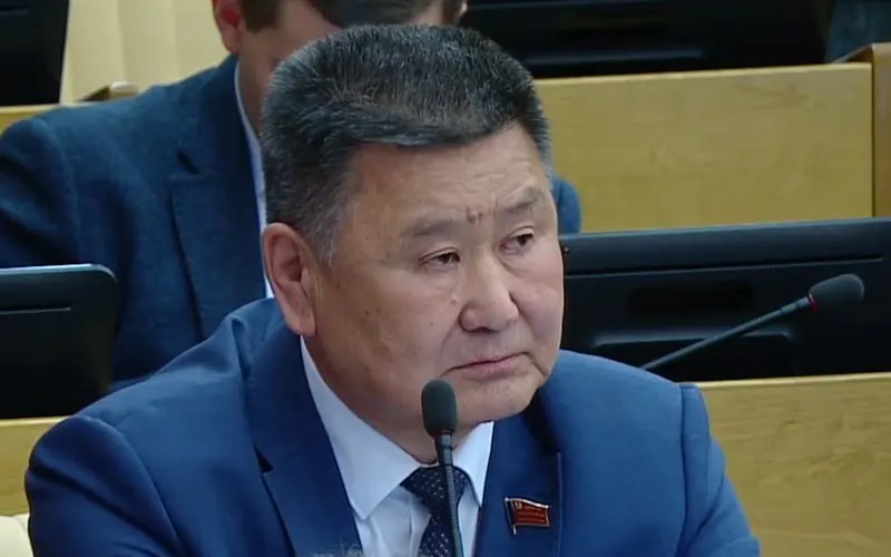 Депутат Госдумы из Бурятии критикует избирательную систему и рост контроля над политическим процессом, призывая защитить право граждан на свободный выбор.