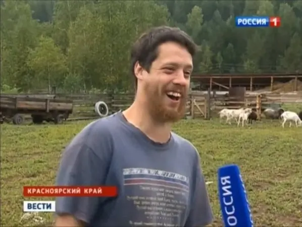 Фермер-миссионер Джастас Уокер, известный как «Весёлый молочник», сообщил, что семье грозит выезд из России после уведомления об аннулировании вида на жительство; он живёт в стране с 1994 года.