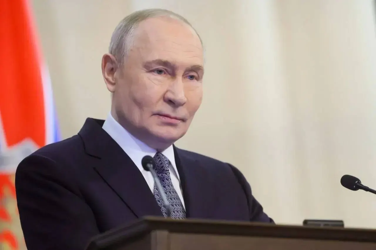 Президент поздравил десантников и ветеранов Воздушно‑десантных войск, подчеркнув их смелость и вклад в обеспечение обороноспособности страны в ходе специальной военной операции.