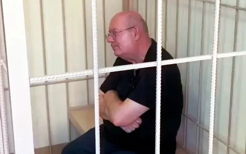 Суд вынес наказание бывшему замглавы ТУАД: 9 лет колонии и штраф 394,4 млн рублей.