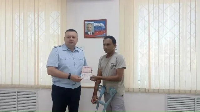 История иностранного военнослужащего, служившего в российской армии, который не получил выплаты за ранение и столкнулся с трудностями возвращения на родину.