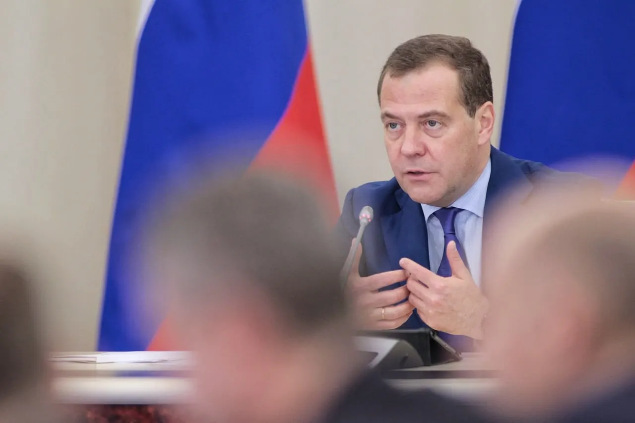 Лидер Единой России заявил, что противостояние с Западом сохранится и после завершения СВО, и подчернул важность вопросов воспитания общества.