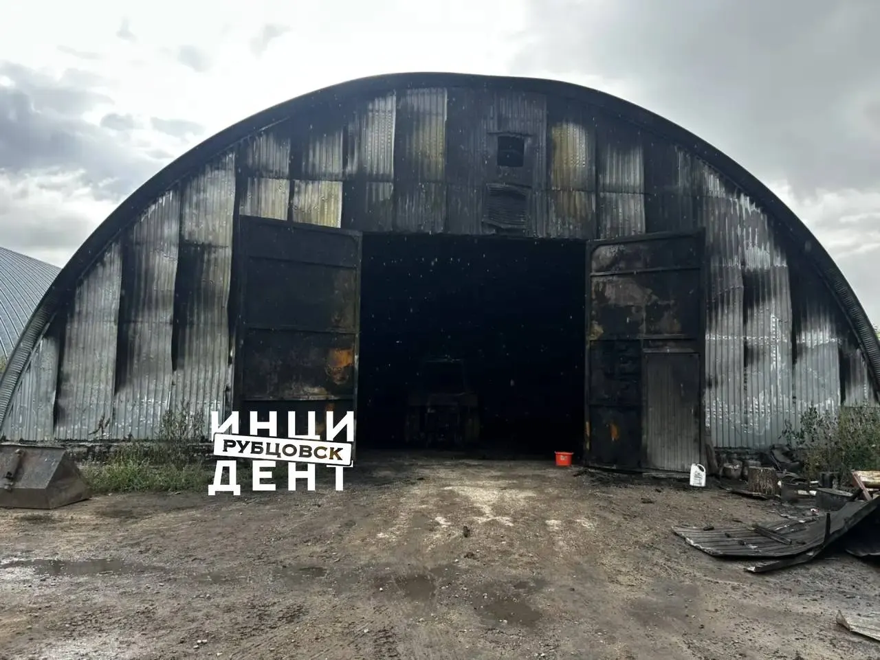21 августа в селе Новошипуново произошёл пожар в частном доме; погибших и пострадавших нет.