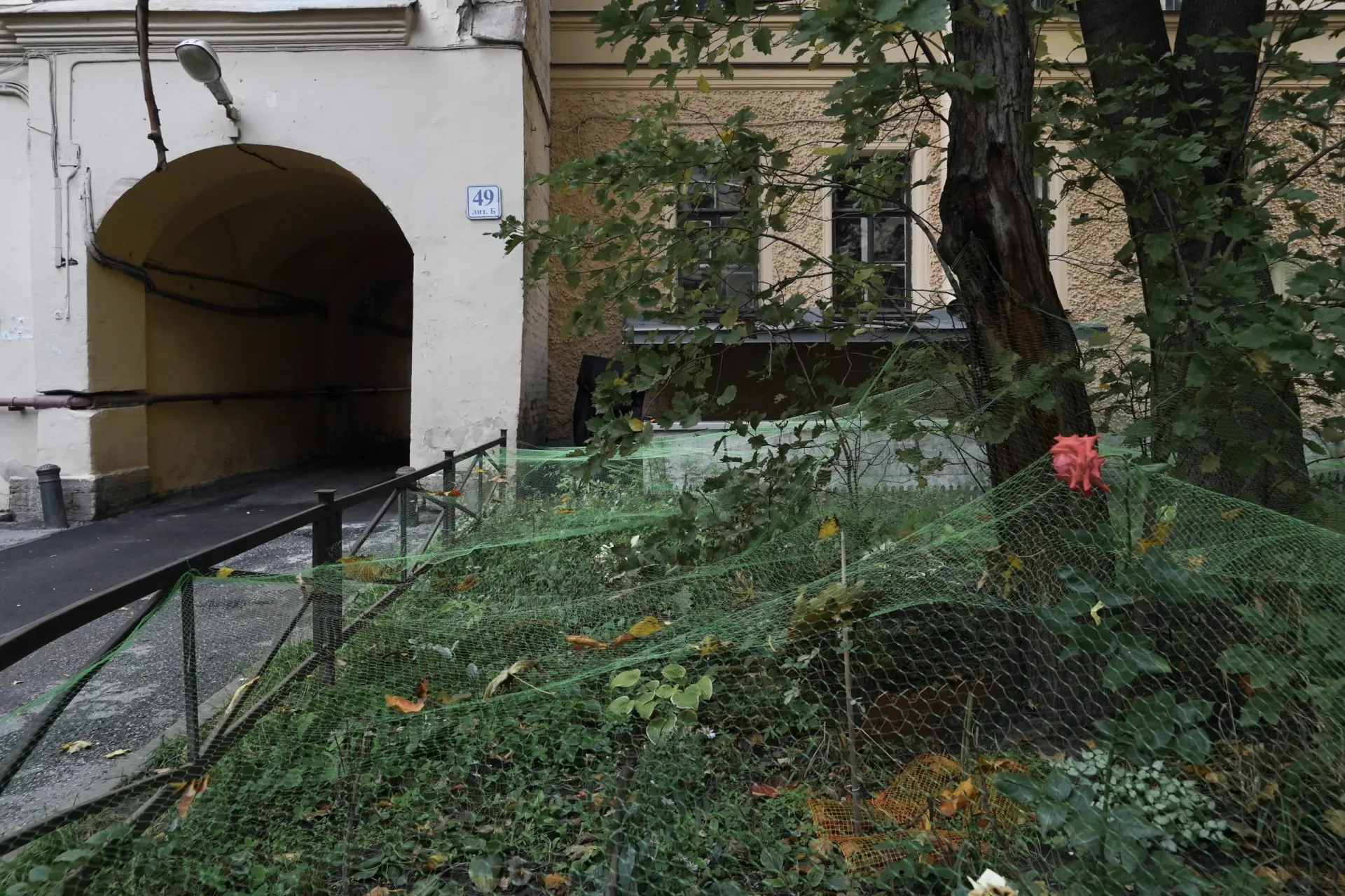 Крупные события в Петербурге и соседних регионах, а также в России и мире: обрушение лесов, судебные дела, спасательные операции и новости за пределами страны.