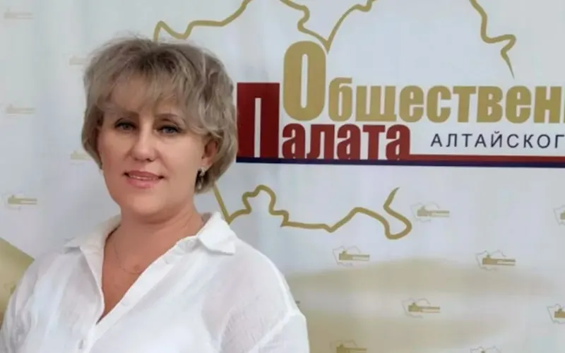 51-летняя Ольга Чехонадских найдена погибшей на улице Барнаула. Тело обнаружено на пересечении Социалистического проспекта и улицы Короленко. По предварительным данным причиной смерти стал тромб.