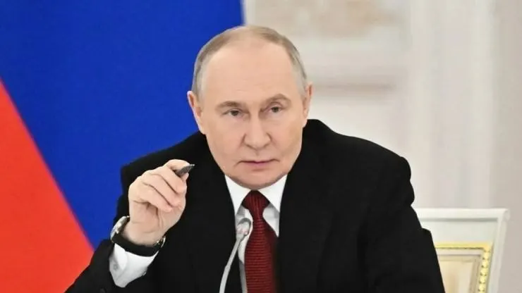 Президент подписал указ о передаче компаний «Нестле Кубань» и «Нестле Россия» во временное управление, а также активов логистической компании FM Logistic и сетей гипермаркетов «Лемана ПРО» и «Ашан».