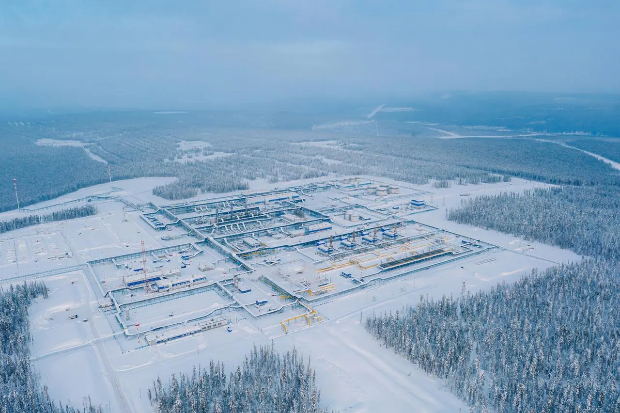 На Ковыктинском газоконденсатном месторождении произошёл взрыв; погиб один человек, семь пострадавших госпитализированы, ситуация под контролем.