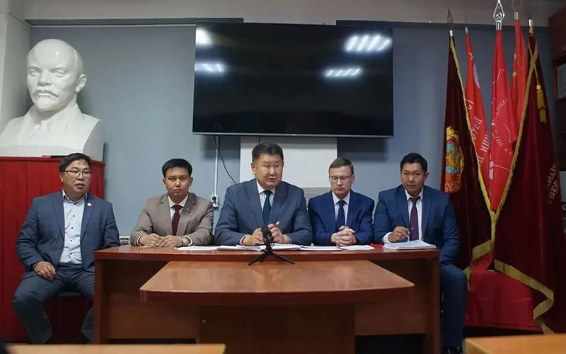 КПРФ в Республике Бурятия заявляет о нарушениях на отдельных участках и намерена проверить жалобы.