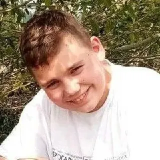 Военный суд вынес приговор двум ангарским подросткам: Моргунову — восемь лет девять месяцев воспитательной колонии, Мунгалову — девять лет девять месяцев колонии общего режима, по обвинениям в теракте и госизмене.
