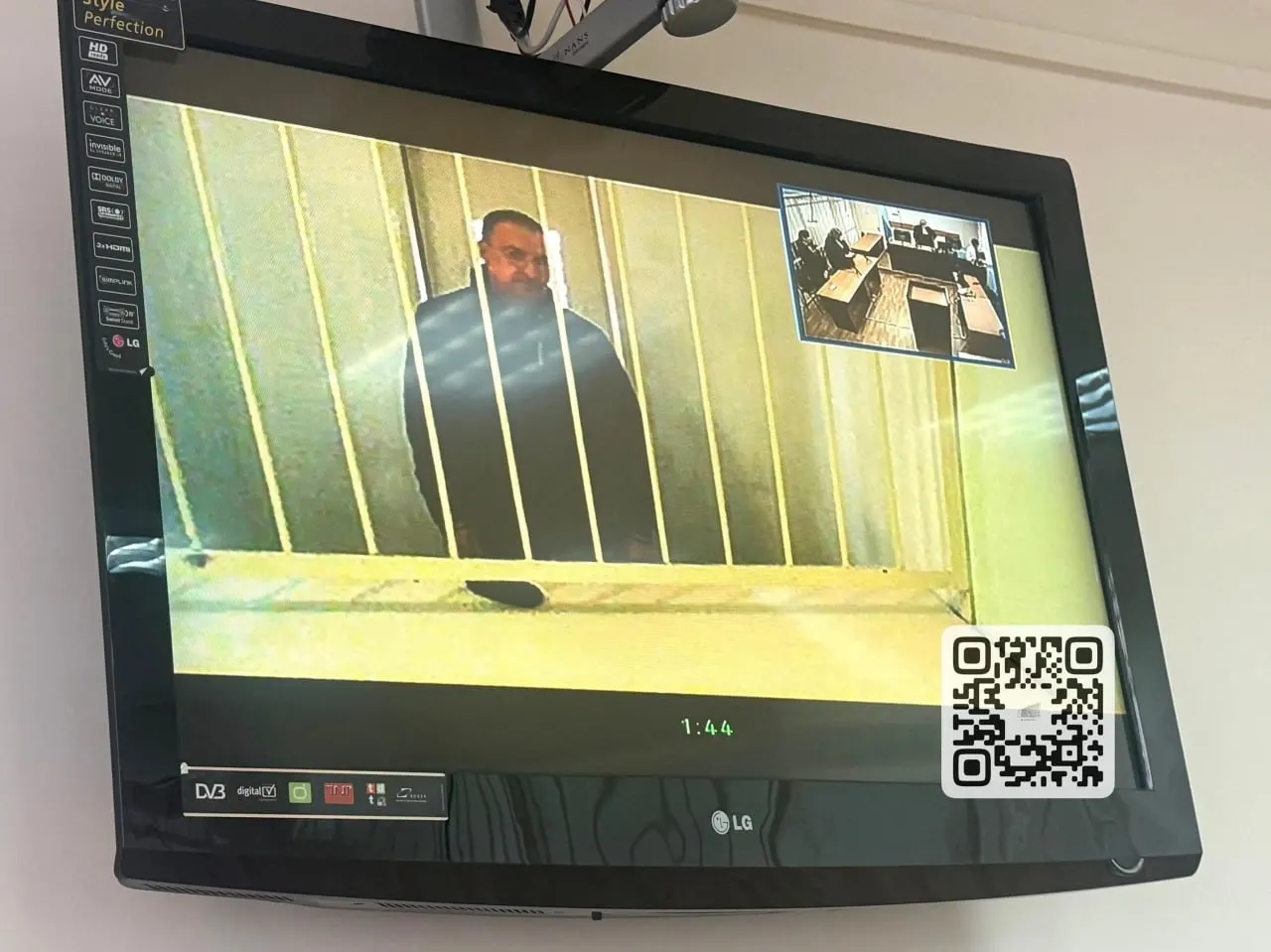 Бывшему главе Колыванского района изменили меру пресечения; его подозревают в покупке коттеджа за бюджетные средства.