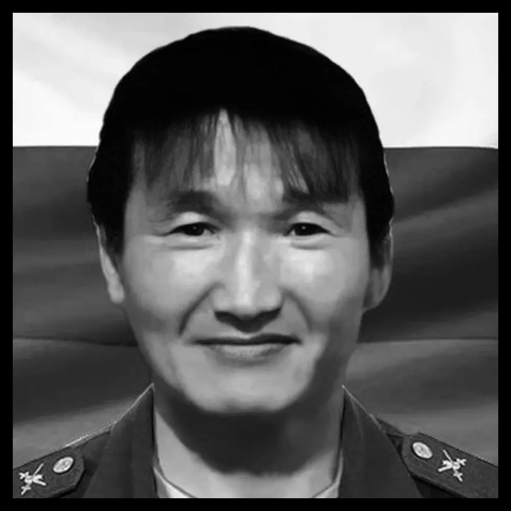 Два военнослужащих из Республики Алтай погибли во время выполнения боевых задач. Прощальные мероприятия пройдут в селе Балыкча и в Улагане.