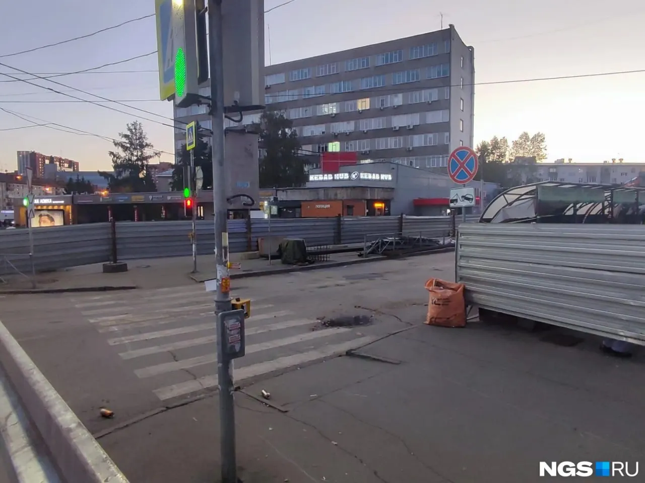 Движение на участке у площади Калинина временно ограничено: сроки ремонта перенесли, новая сдача — 14 октября.