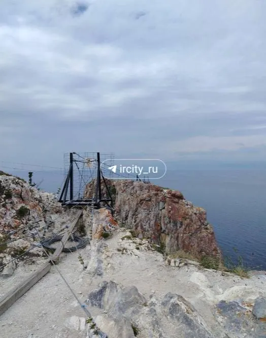 Прокуратура выявила, что работы на территории объекта культурного наследия проводились без согласования и проектной документации; за нарушение вынесли штраф 300 тысяч рублей.
