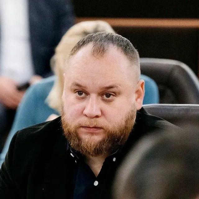 Оппозиционная инициатива предлагает заменить должность мэра на посадника и изменить формулу выборов депутатов.