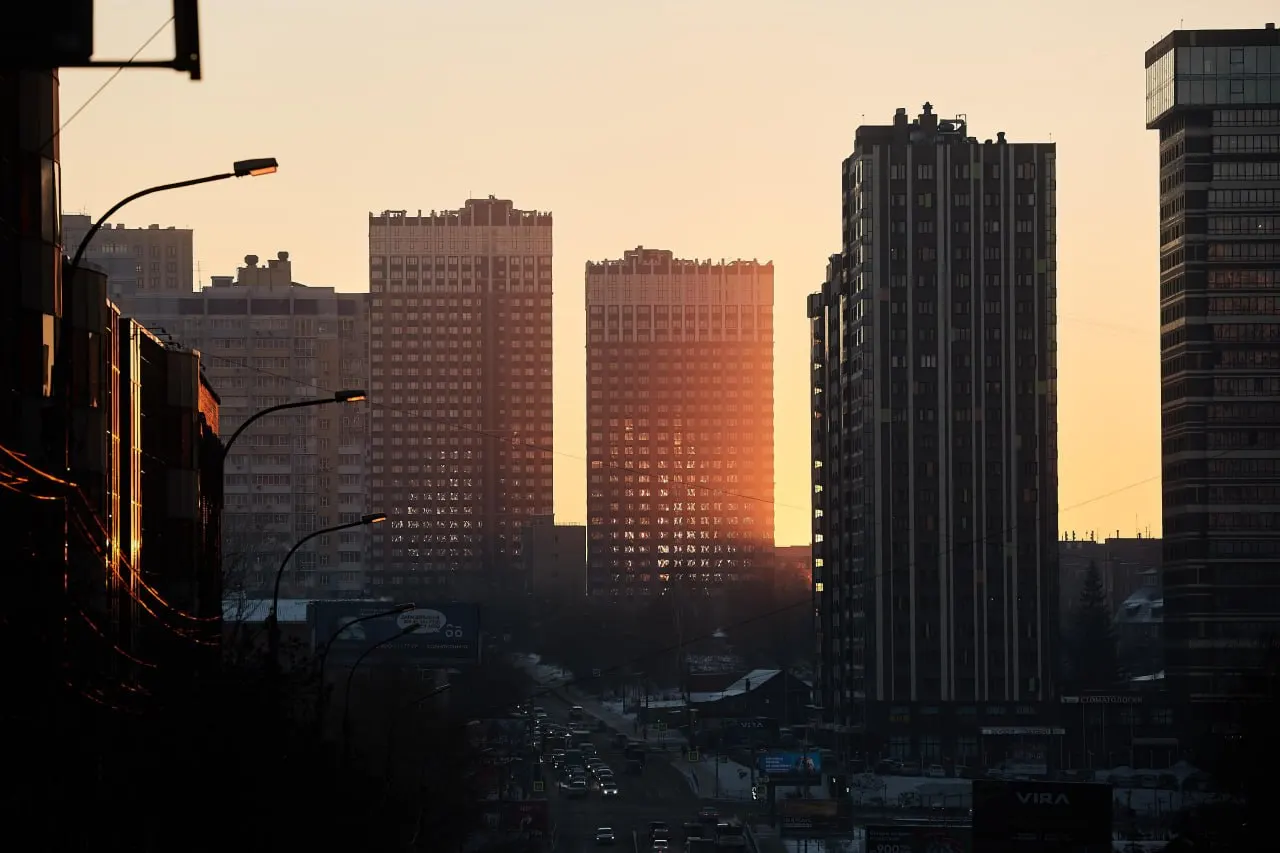 Характер Новосибирска и сопоставление с другими городами СФО.