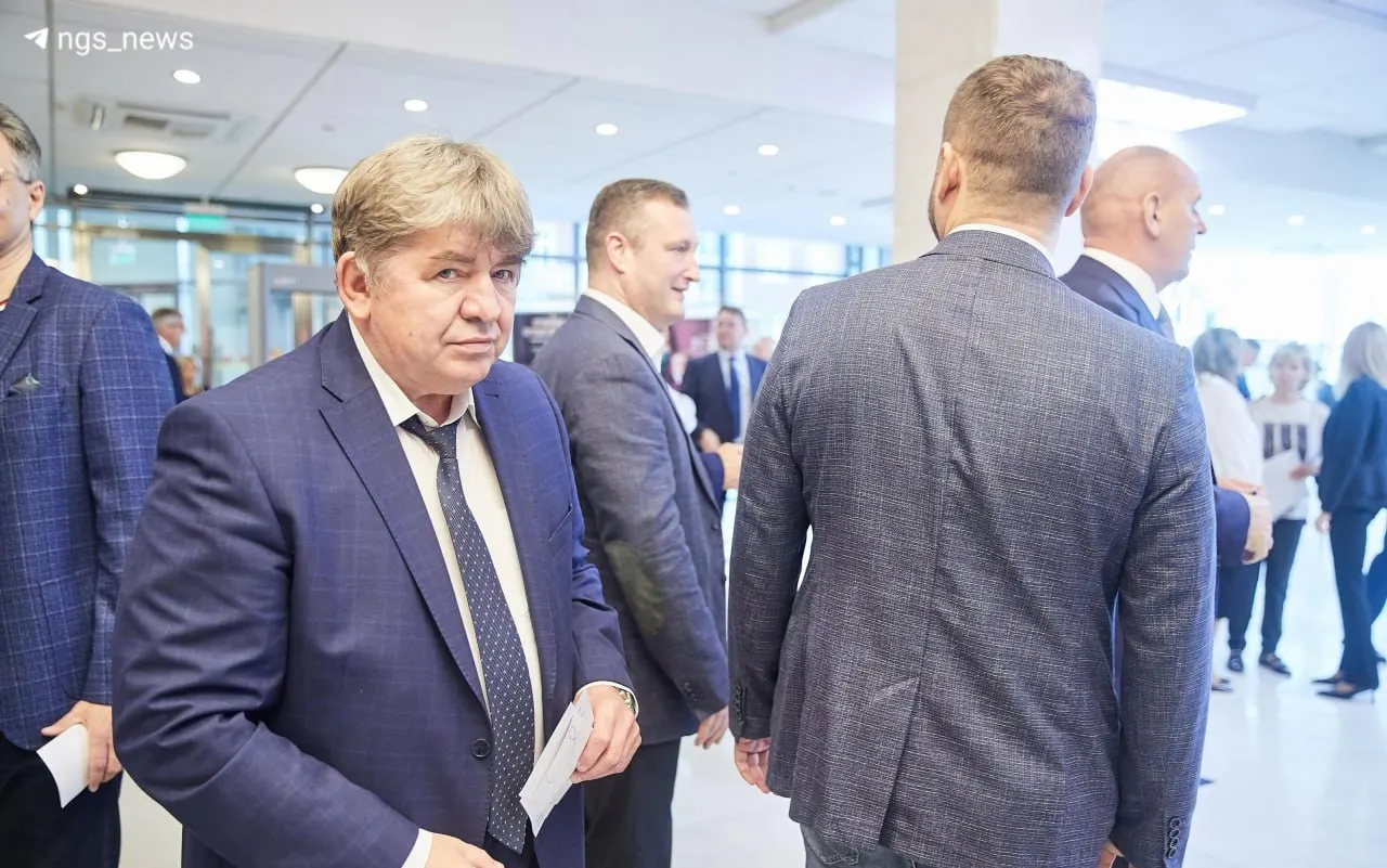 Глава Минприроды Новосибирской области подал заявление об уходе; уход может состояться в начале ноября.
