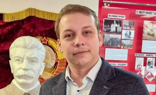 Суд подтвердил конфискацию имущества экс-депутата Сергея Матасова, включая квартиры, приобретённые на сомнительные доходы; Матасов признал вину по делу об особо крупном мошенничестве, связанному с «Сталин‑центром».